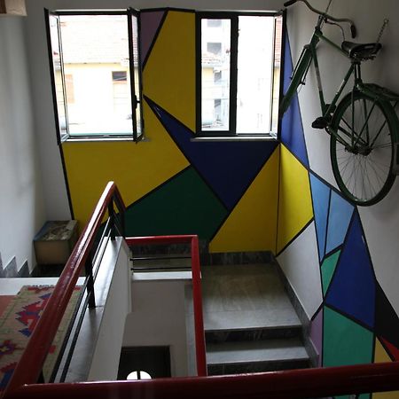 Trip'N'Hostel Tirana Exterior photo