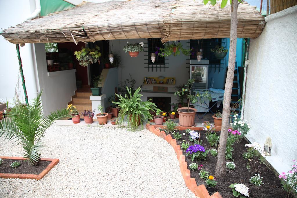 Trip'N'Hostel Tirana Exterior photo